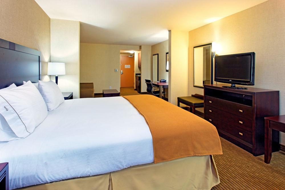 Holiday Inn Express Fresno Northwest - Herndon By Ihg Εξωτερικό φωτογραφία