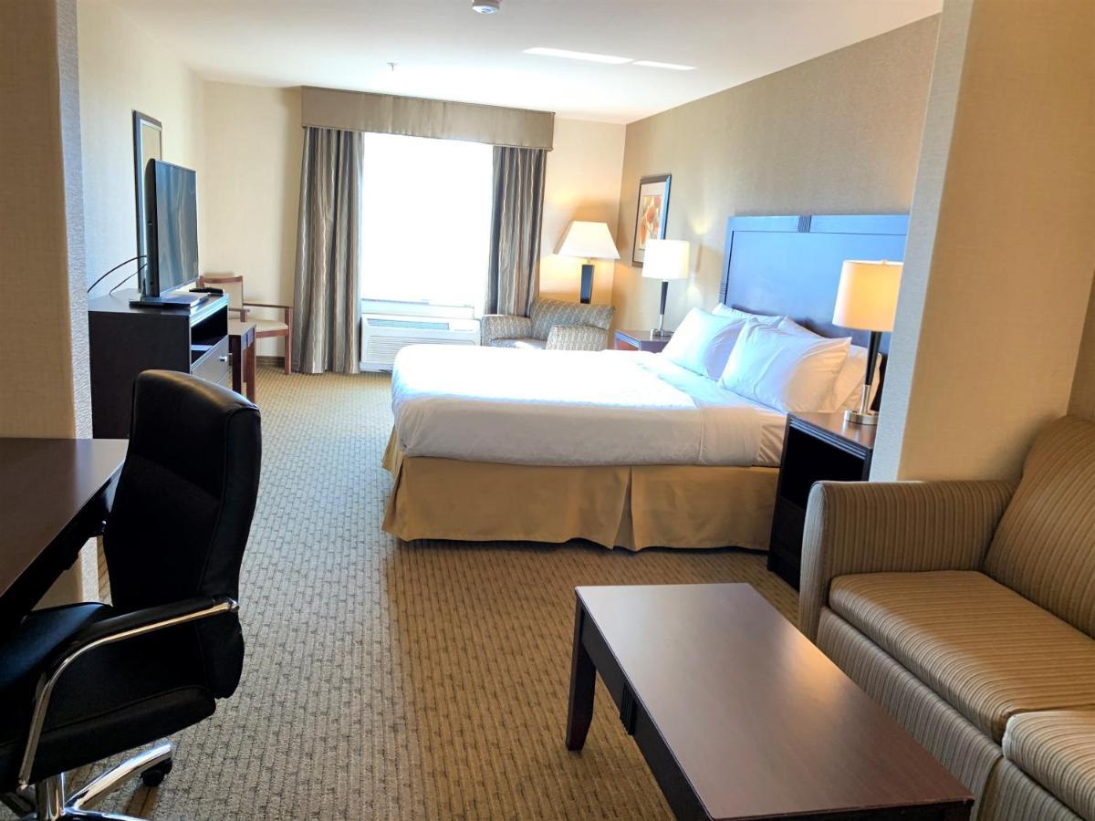 Holiday Inn Express Fresno Northwest - Herndon By Ihg Εξωτερικό φωτογραφία