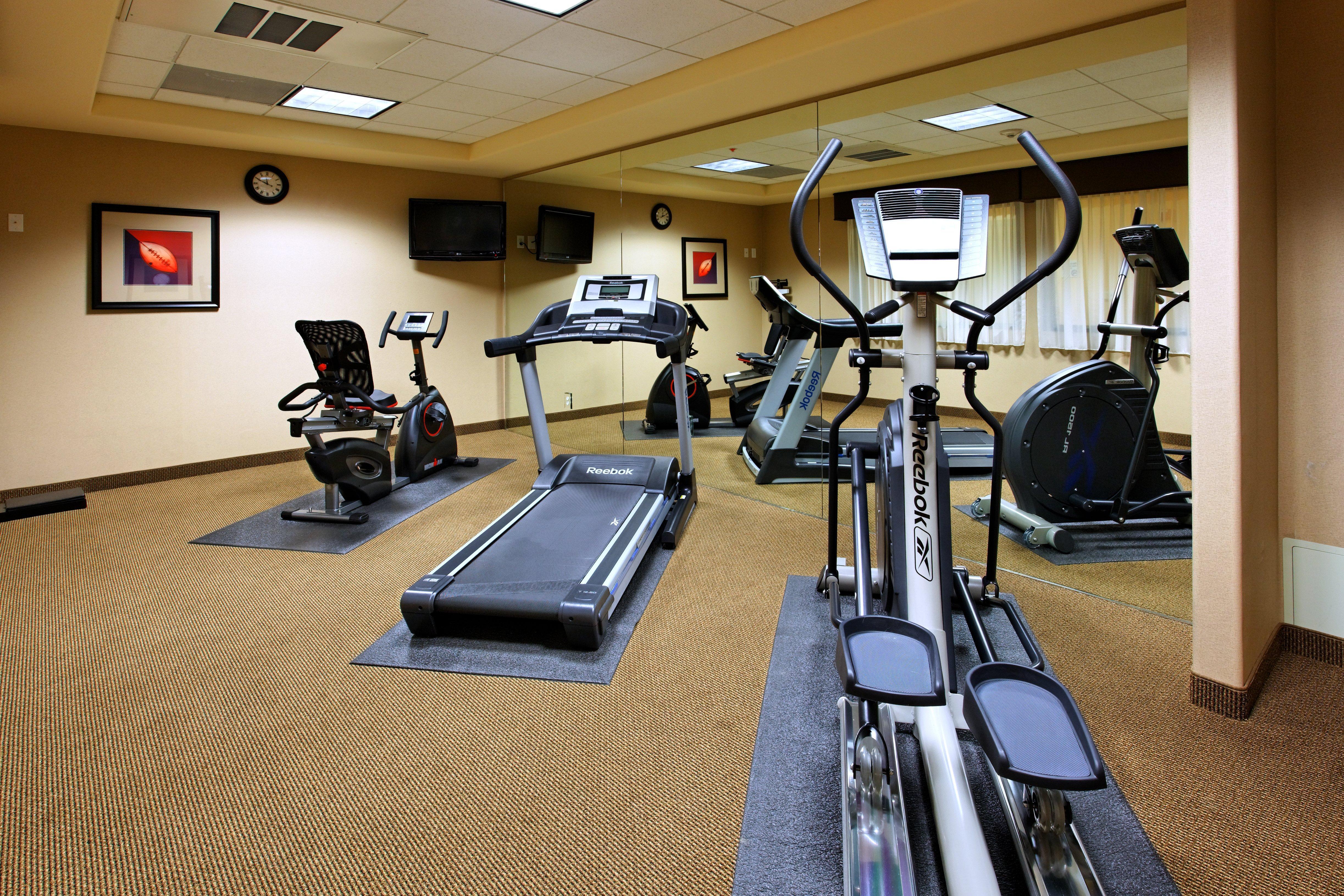 Holiday Inn Express Fresno Northwest - Herndon By Ihg Εξωτερικό φωτογραφία