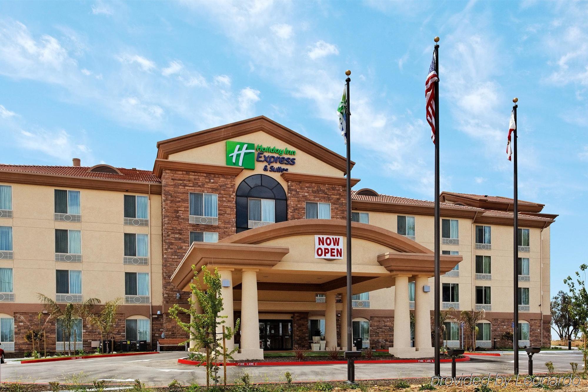 Holiday Inn Express Fresno Northwest - Herndon By Ihg Εξωτερικό φωτογραφία